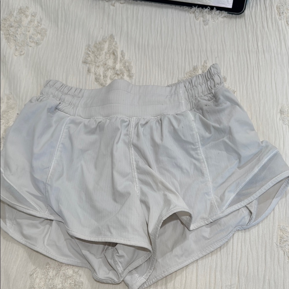 White lululemon Athletic Shorts 2.5 inch